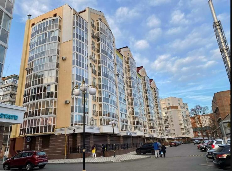 Апартаменты 2-КОМН, самый ЦЕНТР,КОРПУСНЫЙ ПАРК Полтава Экстерьер фото
